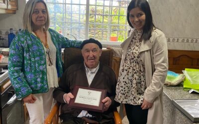 HOMENAXE CENTENARIO NO CONCELLO DE CASTROVERDE